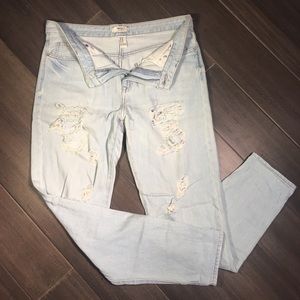 Forever 21 80’s inspired boyfriend jeans
